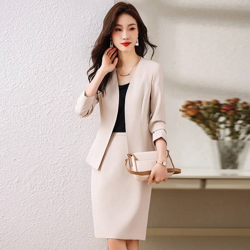 Formelle Damen-Business-Anzüge – Formal Winter Wear Women Jacket Bewertung und Preis