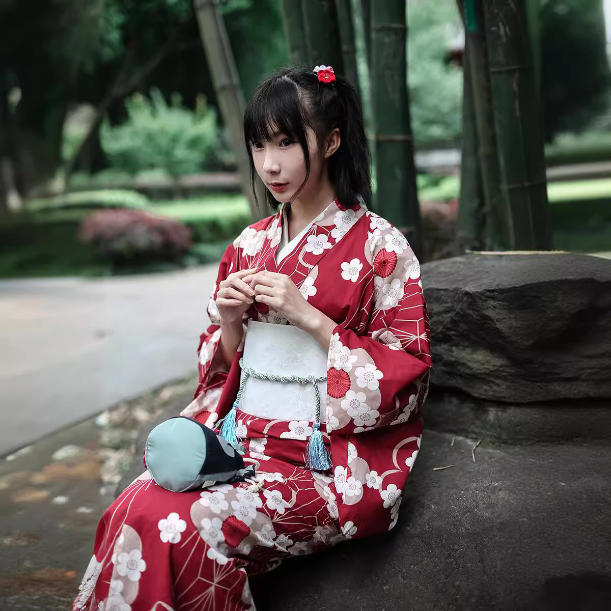 Roter japanischer Yukata-Kimon – Women'S Red Formal Wear Bewertung und Preis