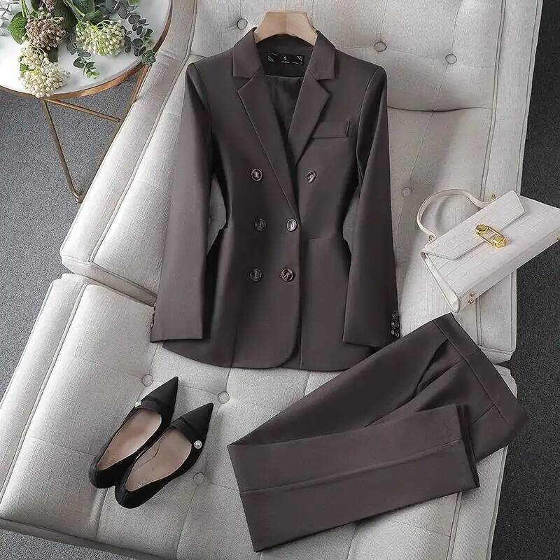 Formelle Damen-Business-Anzüge – Formal Winter Wear Women Jacket Bewertung und Preis