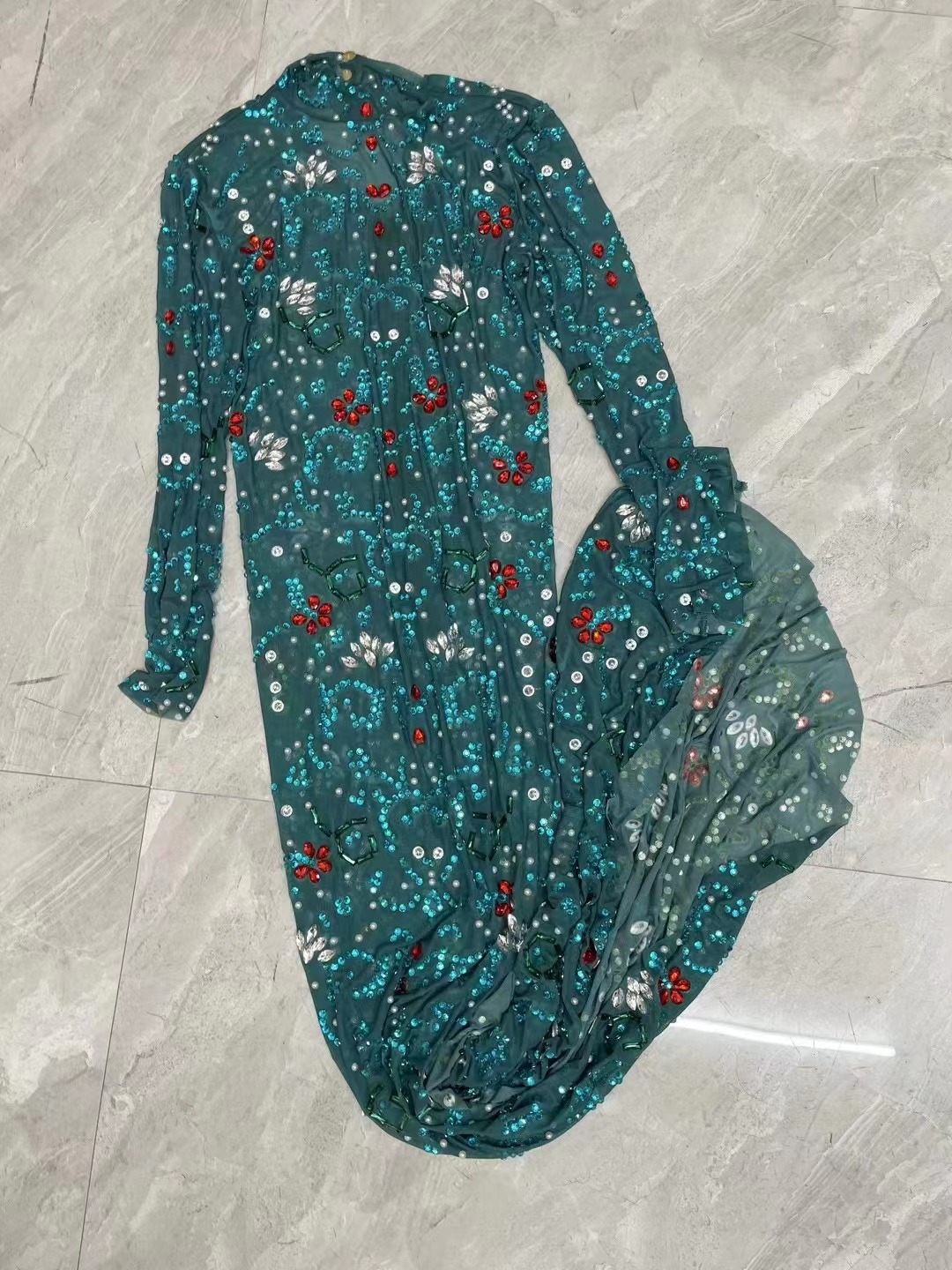 Sexy Bühne luxuriös blau grün  – Women'S Red Formal Wear Bewertung und Preis