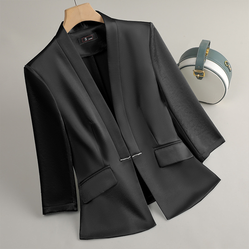 Professionelle Frauen Schwarz  – Women Formal Wear With Black Blazer Bewertung und Preis