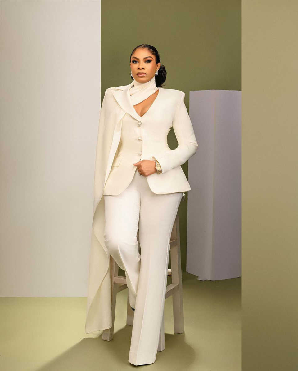 Designer Women Pants Suits Cus – Women'S Red Formal Wear Bewertung und Preis